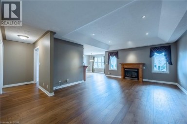 70 SPARROW Way Port Dover Ontario photo 8