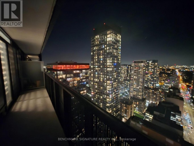 3311 - 8 EGLINTON AVENUE E, Toronto (Mount Pleasant West), Ontario, M4P0C1
