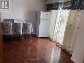 9 WHISTLING HILLS DRIVE Toronto (Milliken) Ontario photo 2