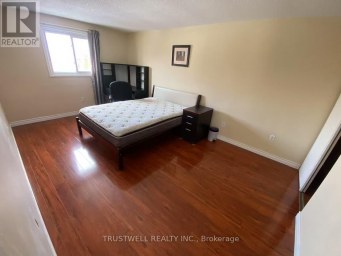 9 WHISTLING HILLS DRIVE Toronto (Milliken) Ontario photo 7