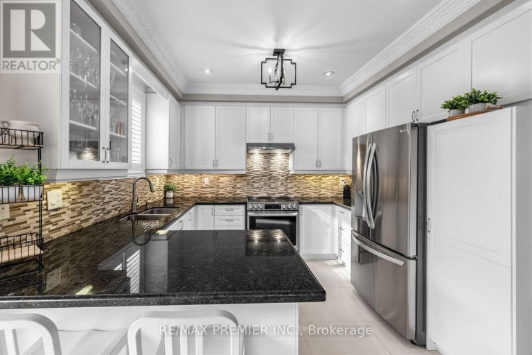 47 BERRY TRAIL, Vaughan (Vellore Village), Ontario, L4H2T4