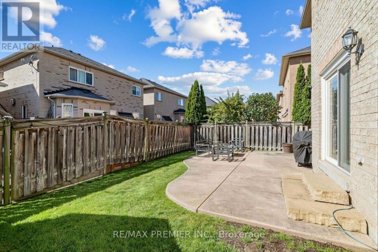 47 BERRY TRAIL, Vaughan (Vellore Village), Ontario, L4H2T4