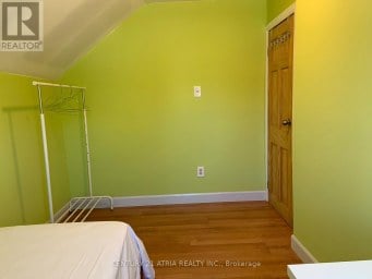 713 CHAMBERLAIN STREET Peterborough (Otonabee Ward 1) Ontario photo 11