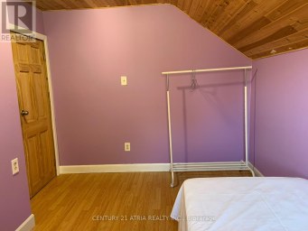 713 CHAMBERLAIN STREET Peterborough (Otonabee Ward 1) Ontario photo 14