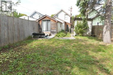 713 CHAMBERLAIN STREET Peterborough (Otonabee Ward 1) Ontario photo 19