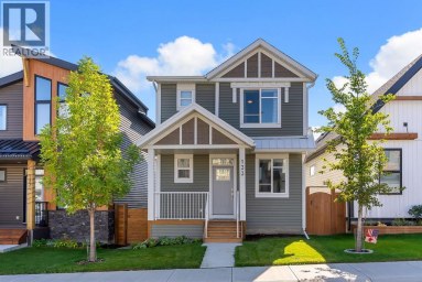 133 Rochester Way NW Calgary Alberta photo 1