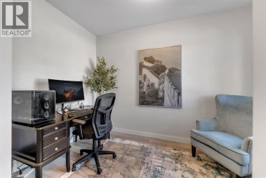 133 Rochester Way NW Calgary Alberta photo 3