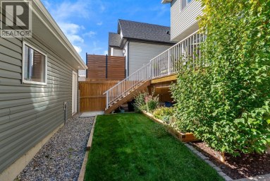 133 Rochester Way NW Calgary Alberta photo 39