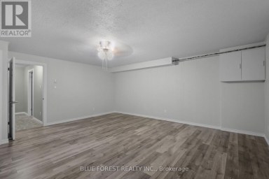 26 - 253 TAYLOR STREET London East (East C) Ontario photo 35