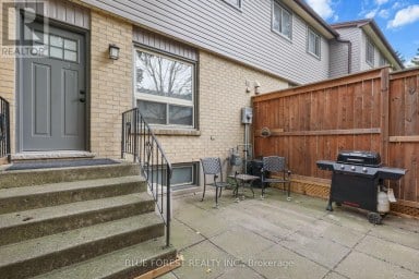 26 - 253 TAYLOR STREET London East (East C) Ontario photo 38