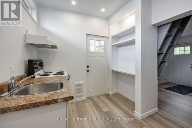 203 VALENCIA ROAD Oshawa (Lakeview) Ontario photo 12