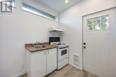 203 VALENCIA ROAD Oshawa (Lakeview) Ontario photo 10