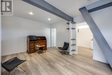 203 VALENCIA ROAD Oshawa (Lakeview) Ontario photo 5