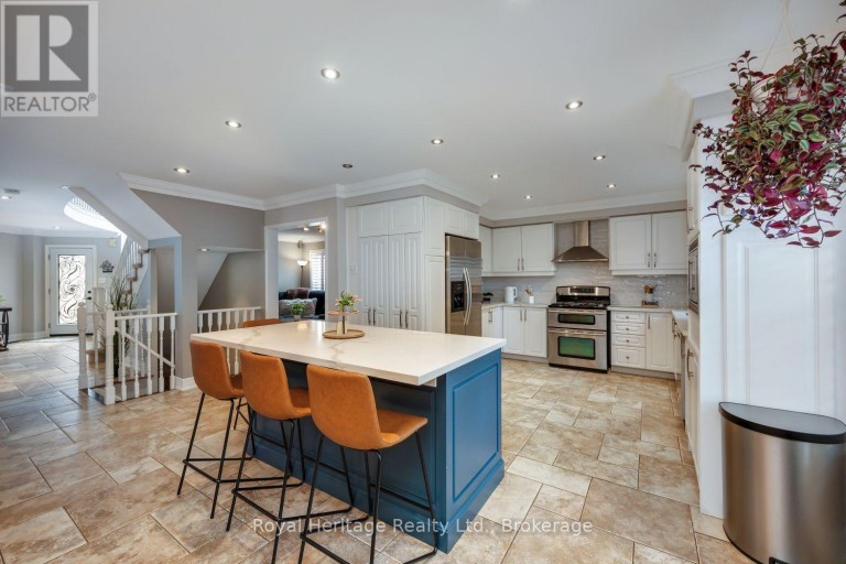 455 ORMOND DRIVE, Oshawa (Samac), Ontario, L1K2L8
