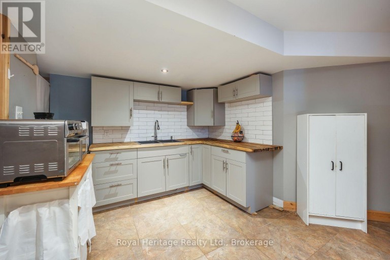 455 ORMOND DRIVE, Oshawa (Samac), Ontario, L1K2L8