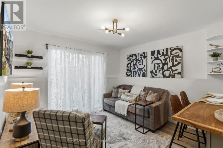 42 GLANVILLE CRESCENT, Clarington (Bowmanville), Ontario, L1C4L7