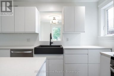 310 BRIARHILL DRIVE Stratford Ontario photo 12