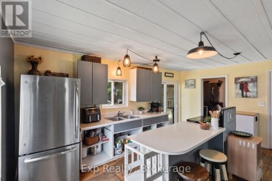 79 COLLEGE STREET E Belleville (Belleville Ward) Ontario photo 15