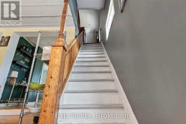 79 COLLEGE STREET E Belleville (Belleville Ward) Ontario photo 20
