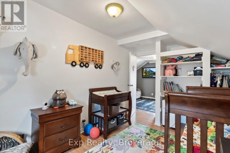 79 COLLEGE STREET E, Belleville (Belleville Ward), Ontario, K8P2E8