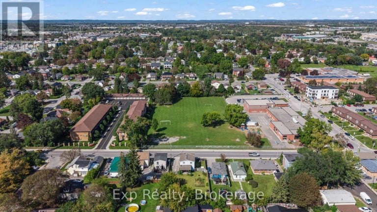 79 COLLEGE STREET E, Belleville (Belleville Ward), Ontario, K8P2E8
