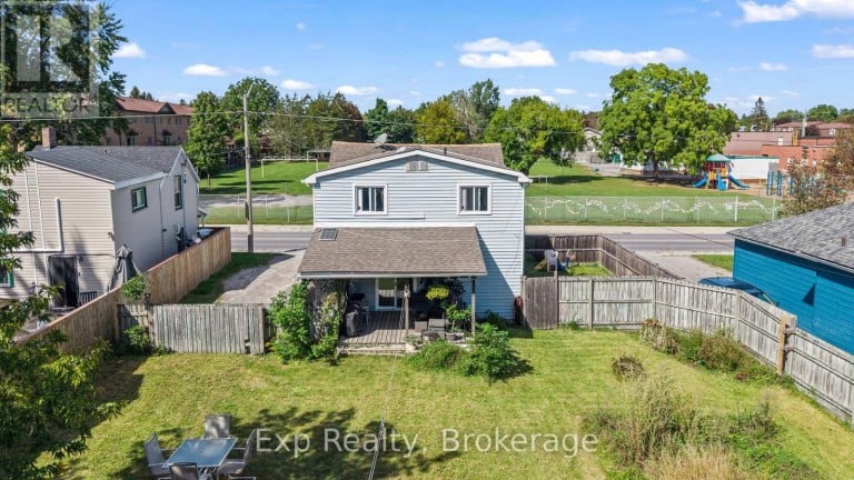 79 COLLEGE STREET E, Belleville (Belleville Ward), Ontario, K8P2E8