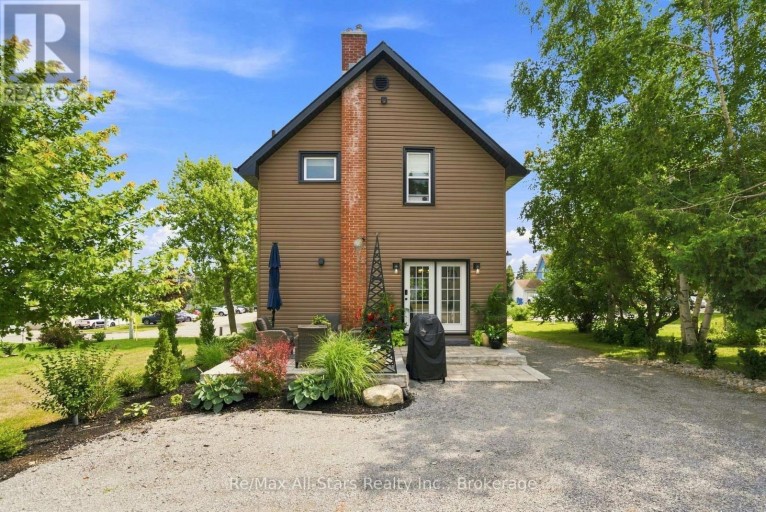 20 MARY STREET E, Kawartha Lakes (Lindsay), Ontario, K9V1V3