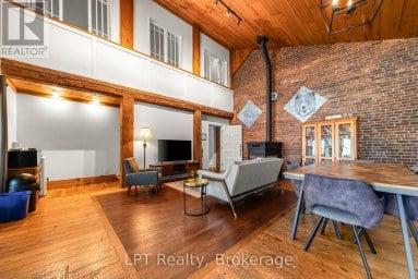 1768 COUNTY RD 17 ROAD Prince Edward County (South Marysburg Ward) Ontario photo 11