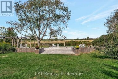 1768 COUNTY RD 17 ROAD Prince Edward County (South Marysburg Ward) Ontario photo 47