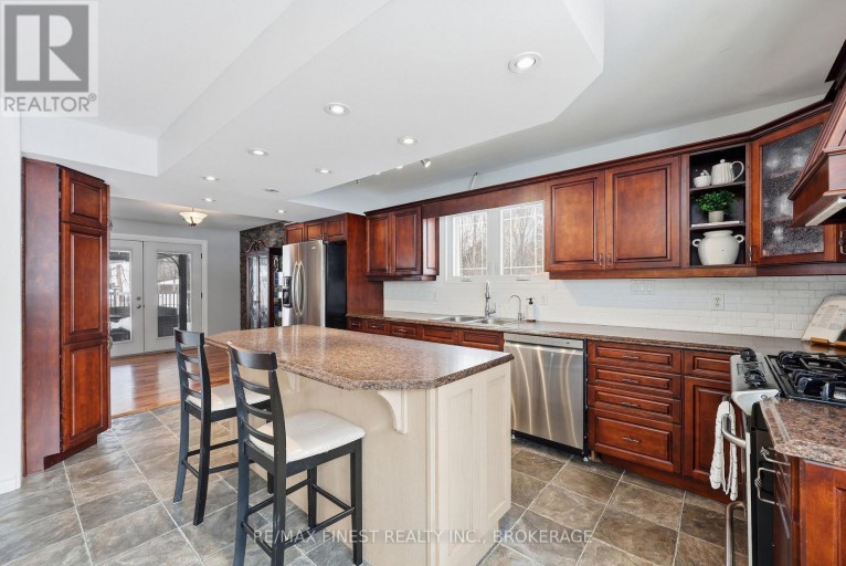 2518 RIDEAU FERRY ROAD, Drummond/North Elmsley, Ontario, K7H3C7