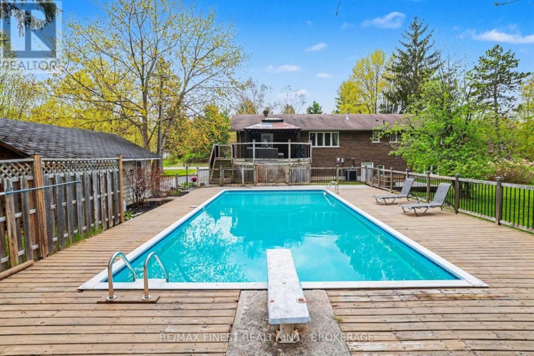 2518 RIDEAU FERRY ROAD, Drummond/North Elmsley, Ontario, K7H3C7