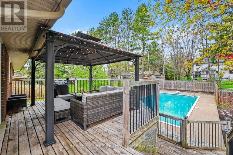 2518 RIDEAU FERRY ROAD, Drummond/North Elmsley, Ontario, K7H3C7