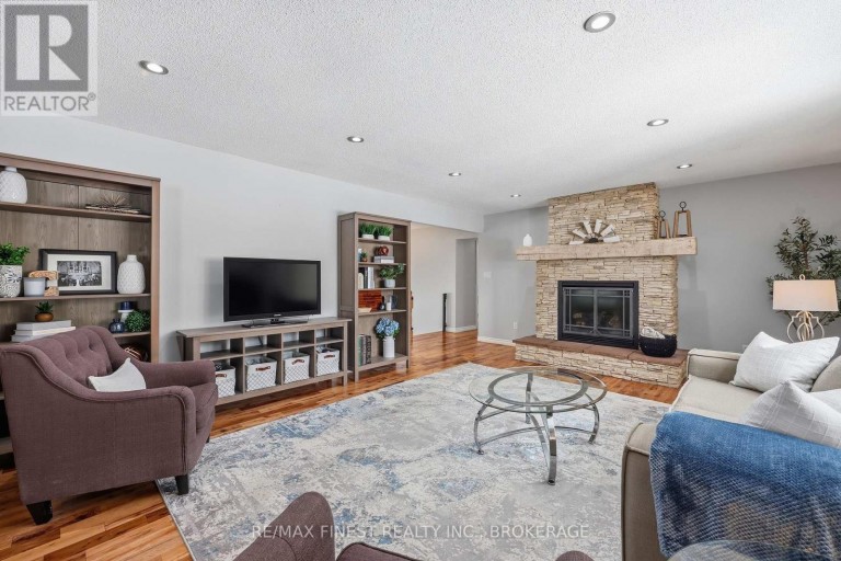 2518 RIDEAU FERRY ROAD, Drummond/North Elmsley, Ontario, K7H3C7