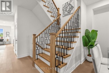 80 LIVING CRESCENT Markham (Victoria Square) Ontario photo 10