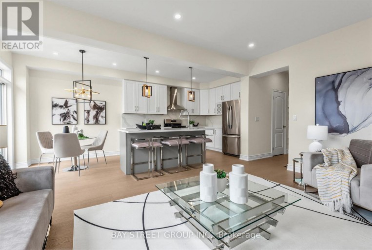 80 LIVING CRESCENT, Markham (Victoria Square), Ontario, L6C0T4