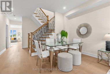 80 LIVING CRESCENT Markham (Victoria Square) Ontario photo 8
