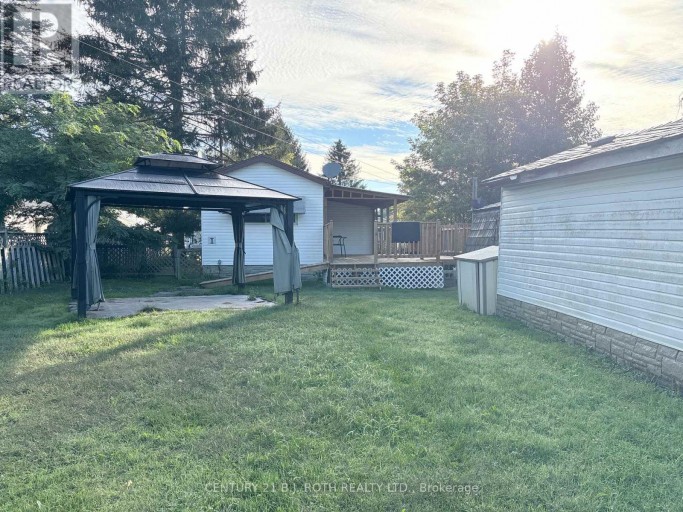 10 SHAMROCK CRESCENT, Essa (Angus), Ontario, L3W0T7