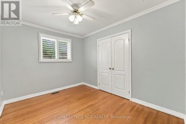 70 TECUMSEH DRIVE Aurora (Aurora Heights) Ontario photo 17