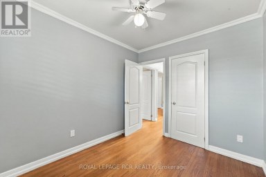 70 TECUMSEH DRIVE Aurora (Aurora Heights) Ontario photo 21