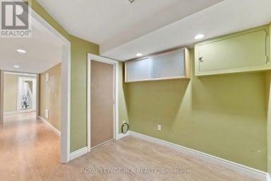 70 TECUMSEH DRIVE Aurora (Aurora Heights) Ontario photo 29