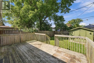 70 TECUMSEH DRIVE Aurora (Aurora Heights) Ontario photo 35