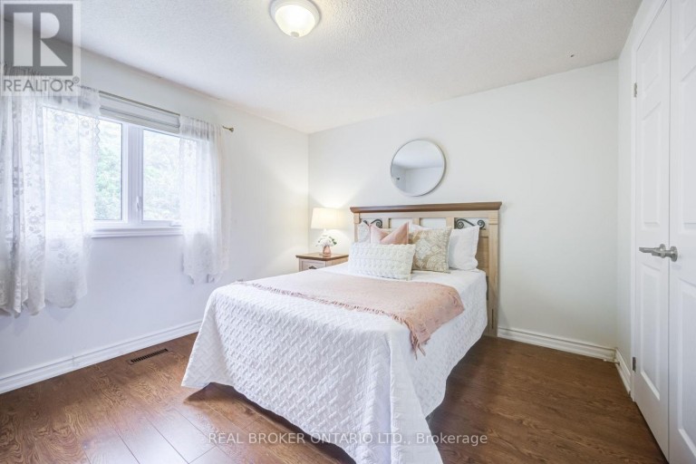 60 RAVENSWOOD DRIVE, Brampton (Fletcher's Creek South), Ontario, L6Y3Z4