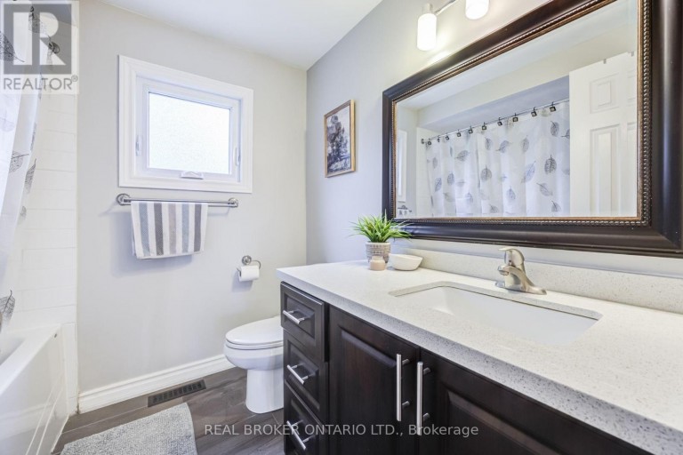 60 RAVENSWOOD DRIVE, Brampton (Fletcher's Creek South), Ontario, L6Y3Z4