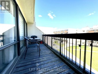 332 - 2 VALHALLA INN ROAD Toronto (Islington-City Centre West) Ontario photo 18