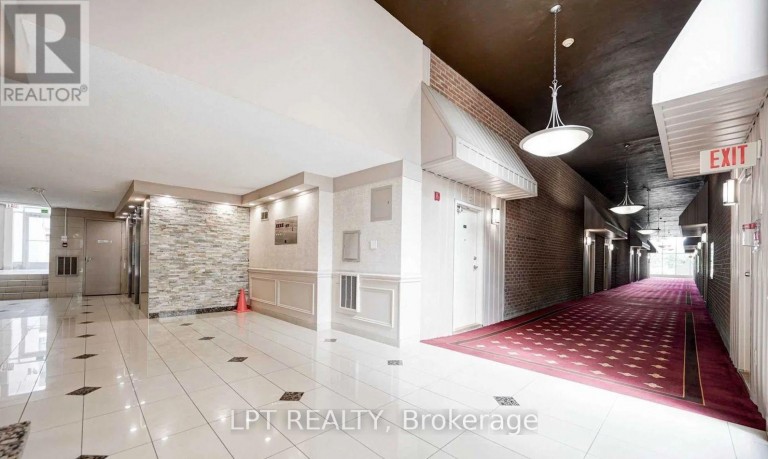 332 - 2 VALHALLA INN ROAD, Toronto (Islington-City Centre West), Ontario, M9B6C3