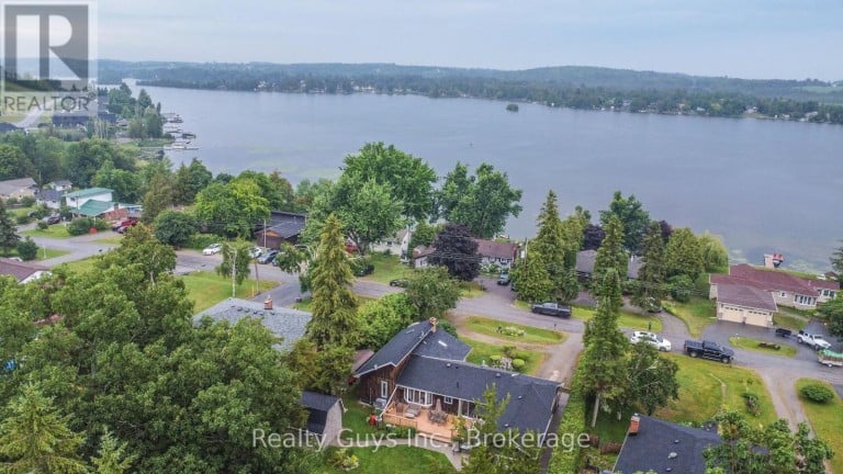 126 LAKESIDE DRIVE, Selwyn, Ontario, K0L1T0