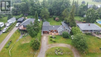126 LAKESIDE DRIVE Selwyn Ontario photo 2