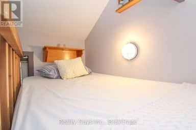126 LAKESIDE DRIVE Selwyn Ontario photo 37