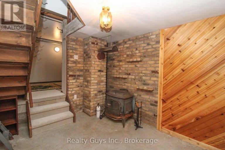126 LAKESIDE DRIVE, Selwyn, Ontario, K0L1T0