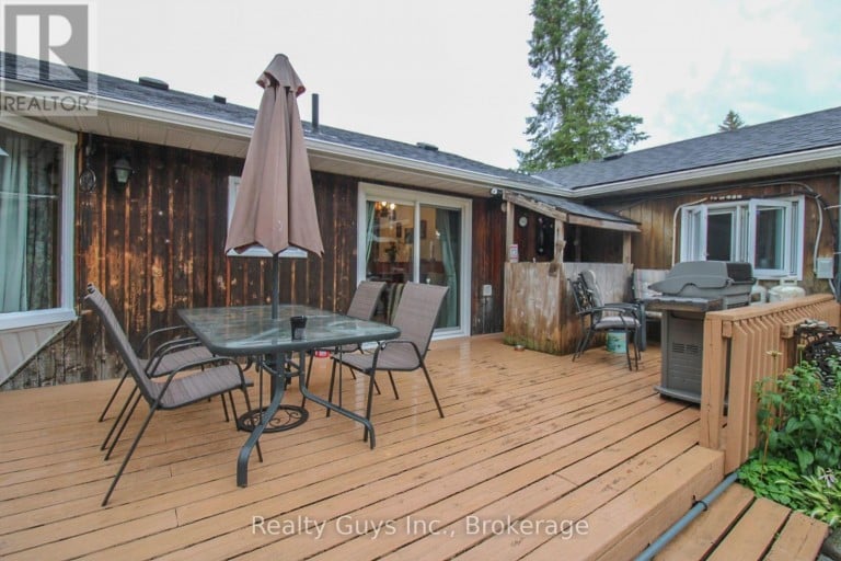 126 LAKESIDE DRIVE, Selwyn, Ontario, K0L1T0